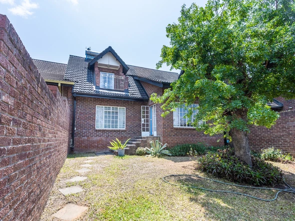 3 Bedroom Townhouse Complex