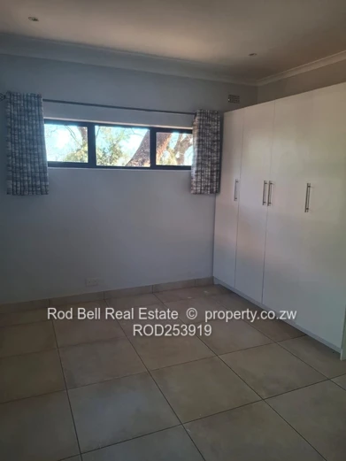 Chisipite 3-Bed with Modern Kitchen & Garden