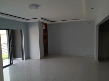 3 Bedroom Garden Flat