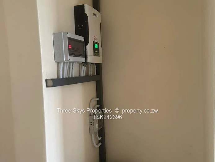 Very Neat And Modern House