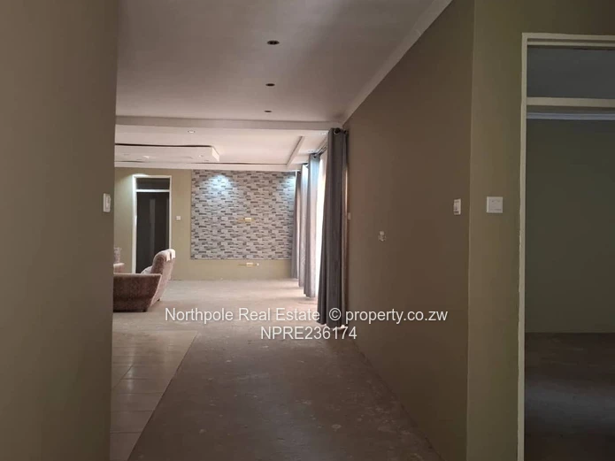 Haydon Park House Foe Sale