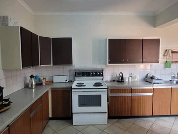 3 Bedroom Garden Flat