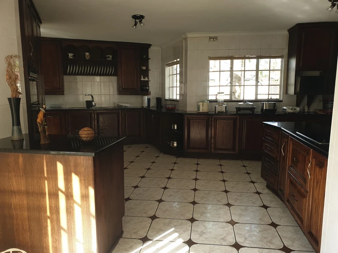 Helensvale house to rent 