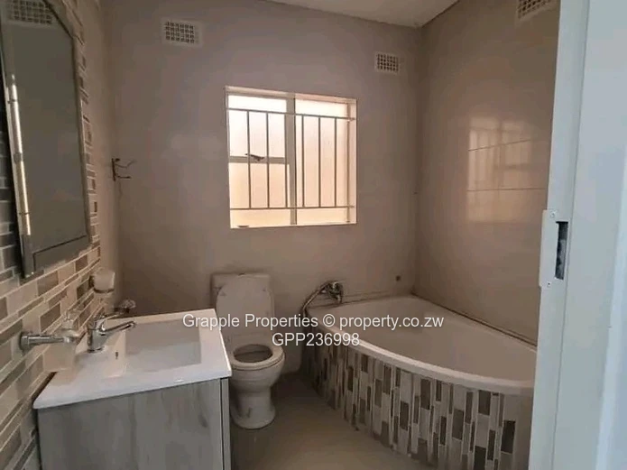 Ruwa Chipukutu Park Neat House To Let