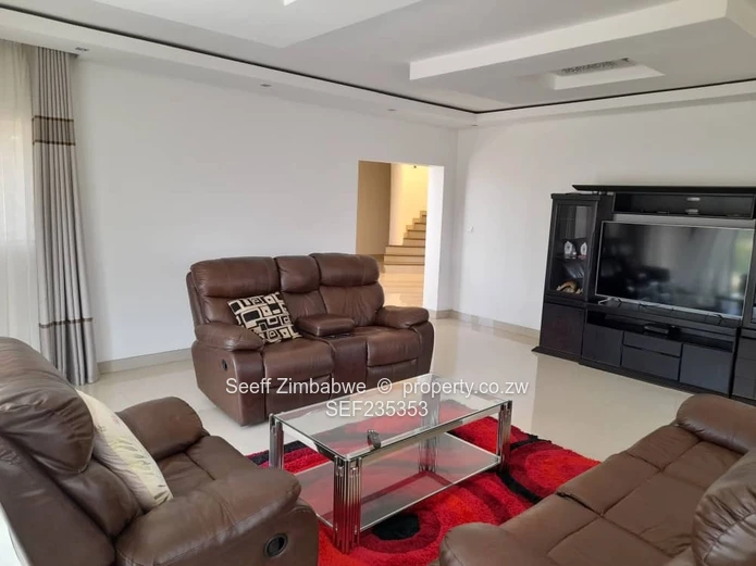 Exquisite Quinnington Masterpiece: Luxury Living with Skyline Views (Sole Mandate)