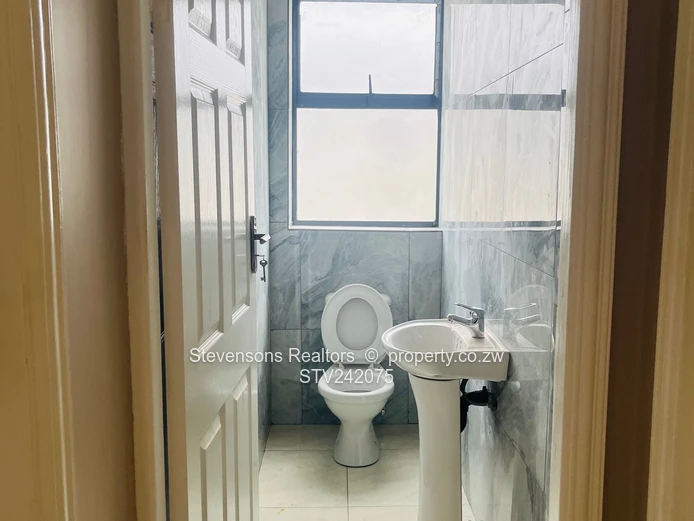 Modern Luxury Double Storey House for Rental in Nyeredzi Ridge