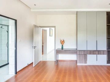 5 Bedroom Townhouse Complex