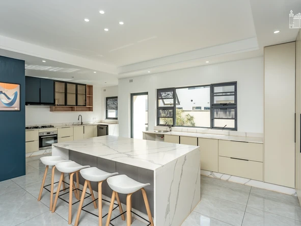 2 Unit Townhouse Complex