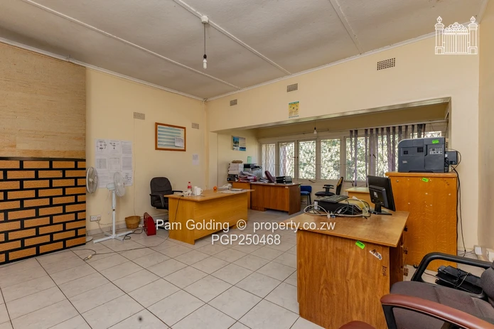 Prime Commercial Real Estate in Avondale – 3,400m²