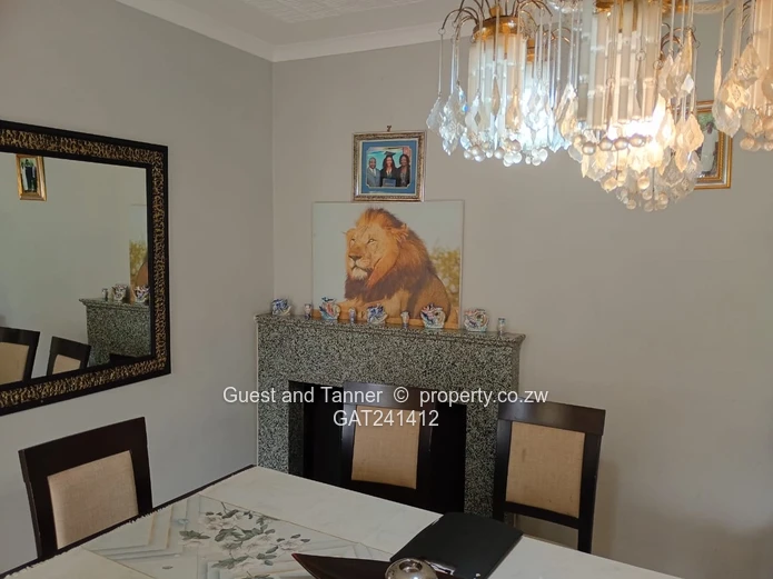 4-Bedroom House For Sale In Helensvale