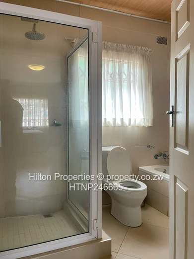 Fully Furnished 3-Bed Garden Flat with Pool in Highlands