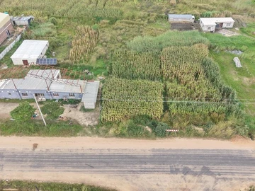 Commercial & Industrial Land