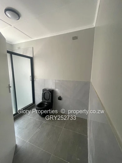 Vacant Office Space To Let In Borrowdale West