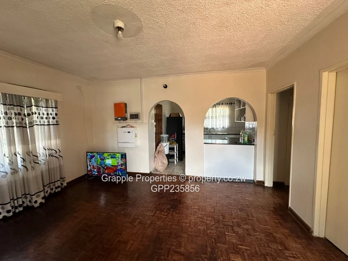 Bluffhill house to let (Sole Mandate)