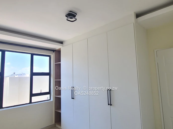 Newly Built Modern Townhouse For Rent in Arlington East