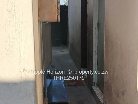 5-Bed Granary Park Home —durawall, Gated & Secure