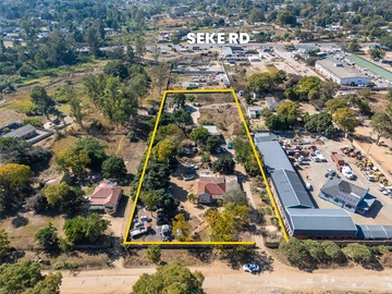 Commercial & Industrial Land
