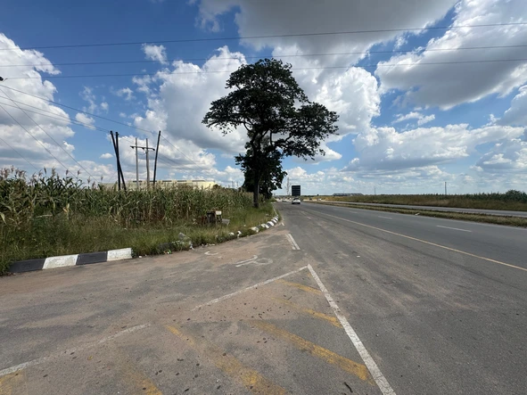 Commercial & Industrial Land