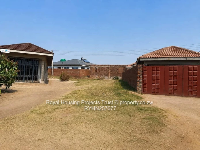 200m² Glen View Stand — Main Road Frontage & Services