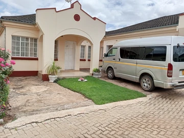 Cluster Home for sale !!
