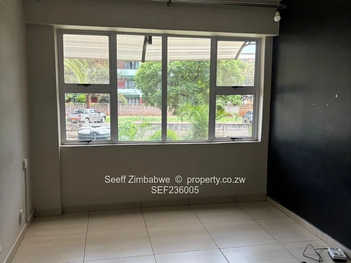 Modern 1-Bedroom Apartment with Borehole & Reliable ZESA