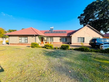 5 Bedroom House