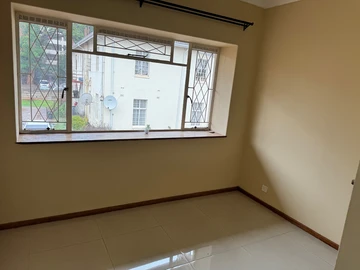 3 Bedroom Garden Flat