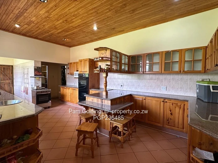 Solid Family Comfort In The Heart Of Hillside.