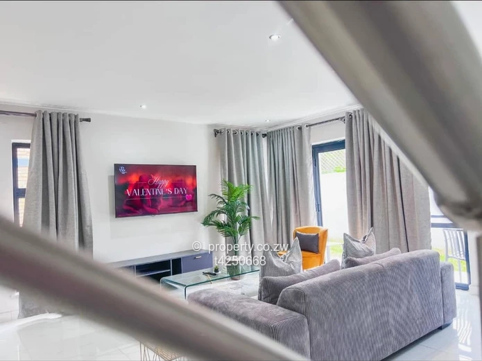 Newlands Fully furnished apartment to rent 