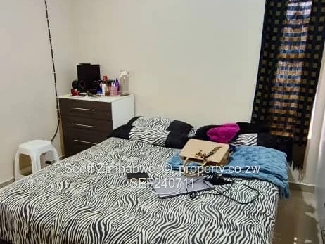 Zimre Park – Twin Pesk Mansions | US$50,000