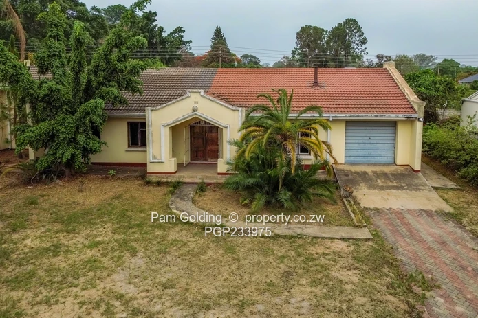 Spacious Unit Located in Established Community