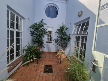 3 Bedroom Garden Flat