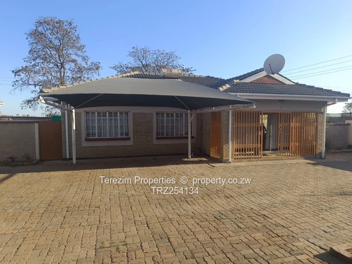 Waterfalls Fbc Cluster House For Sale