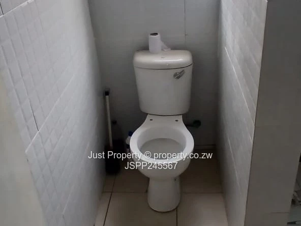 Mabvuku 3 bed/Suitable for Student Accommodation  