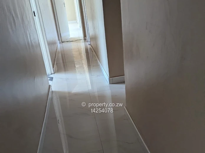 Madokero Estate house to rent 