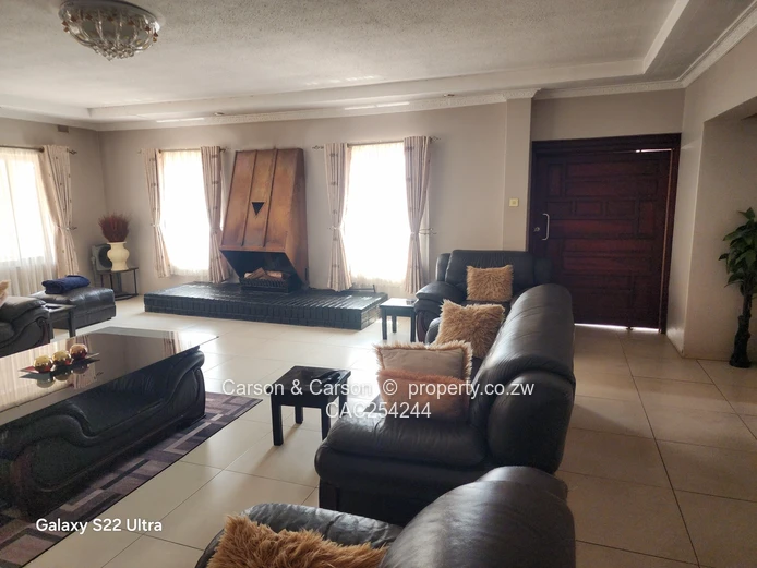 Belvedere  - 5 Bed, Spacious Lawn & Borehole
