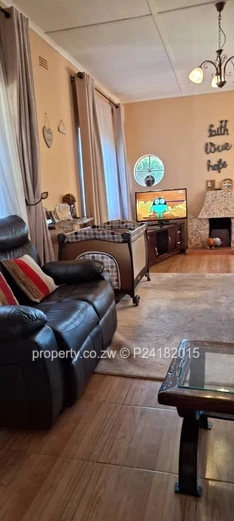 QUINNINGTON ,HELENSVALE $420k