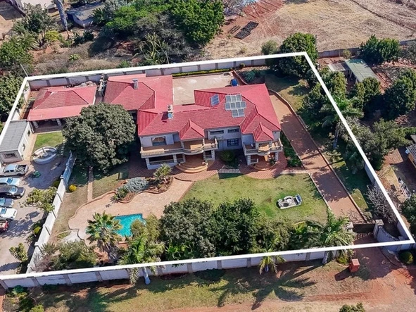 7 Bedroom House