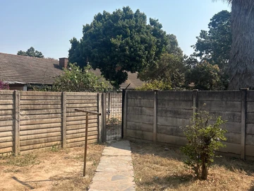 2 Bedroom Garden Flat