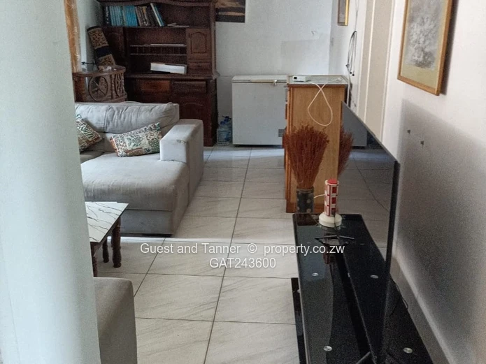 3 Bedroom Flat For Sale In Prospect