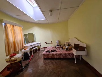 Farm & Agricultural Land