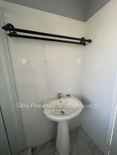 Newly built cottage to let in St Martin's 