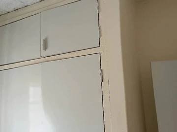 2 Bedroom Flat & Apartment