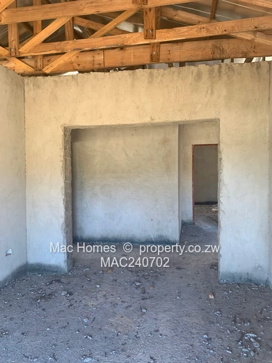 Paradise In Quinnington, Incomplete 5 Bed Duplex to compete to your taste (Sole Mandate)