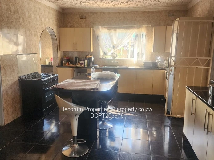 Bluffhill 4Beds Standalone Available (Sole Mandate)