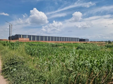 Commercial & Industrial Land