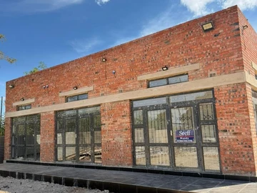 Shop & Retail Property