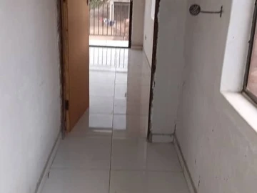 3 Bedroom Flat & Apartment