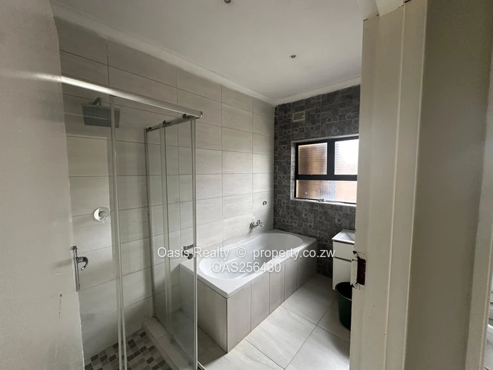 Neat Home To Let  In A Secure Community  (Sole Mandate)