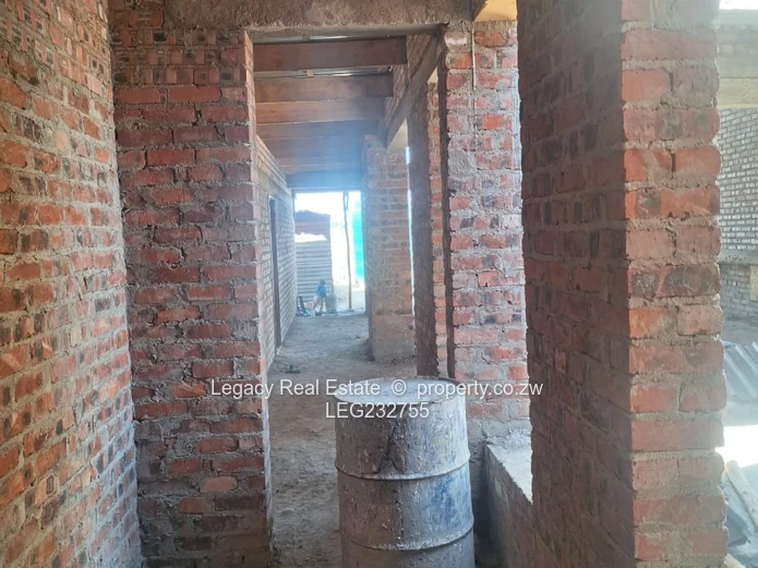 Unfinished Elegance in Arlington Estate (Sole Mandate)